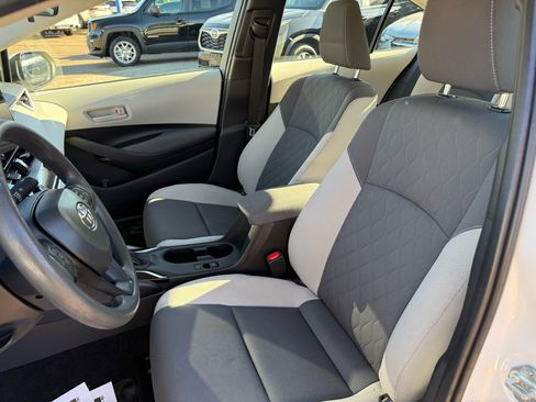 Used 2024 Toyota Corolla LE image 8