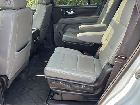 Used 2022 Chevrolet Tahoe Z71 AWD/4WD image 15