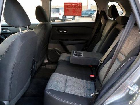 Certified 2025 Nissan Rogue SV image 14