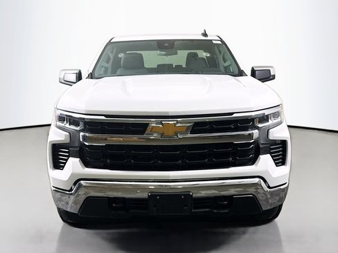 Used 2023 Chevrolet Silverado 1500 LT image 2