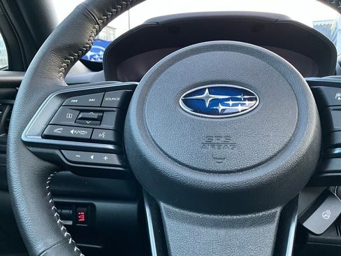 Certified 2025 Subaru Forester Limited image 22