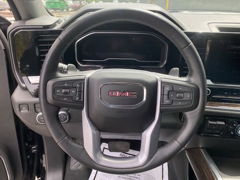 Used 2022 GMC Sierra 1500 Elevation w/ Elevation Premium Package image 20