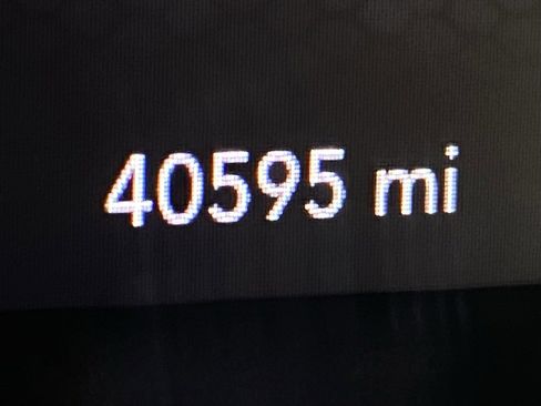 Used 2020 Dodge Charger SXT image 13