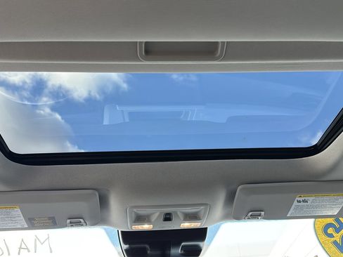 Used 2025 Ford Maverick Lobo image 29