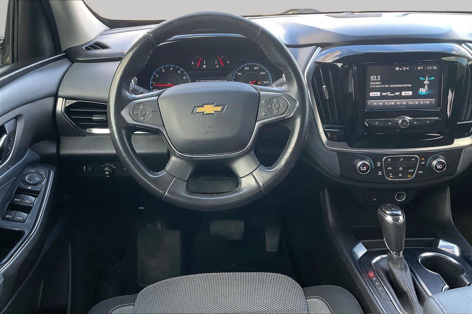 Used 2018 Chevrolet Traverse LT FWD image 6