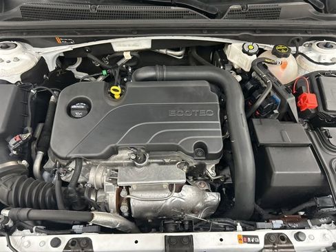 Used 2024 Chevrolet Malibu LT w/ Sport Edition image 35