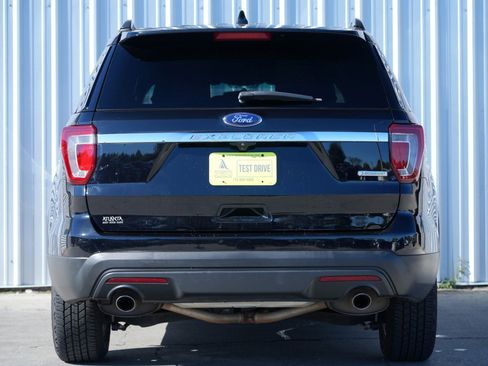 Used 2017 Ford Explorer FWD image 10