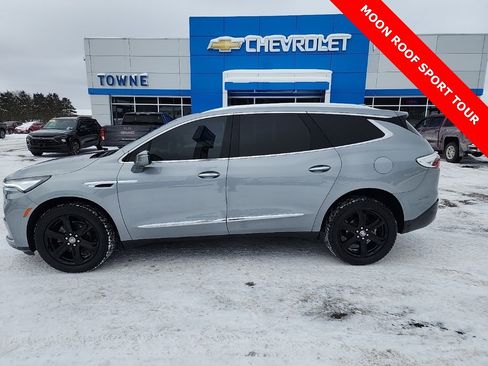 Used 2023 Buick Enclave Essence w/ Experience Buick Package image 4