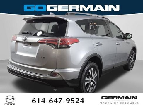 Used 2016 Toyota RAV4 LE image 8