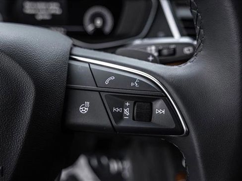 Used 2023 Audi Q5 e Premium Plus w/ Premium Plus Package image 15