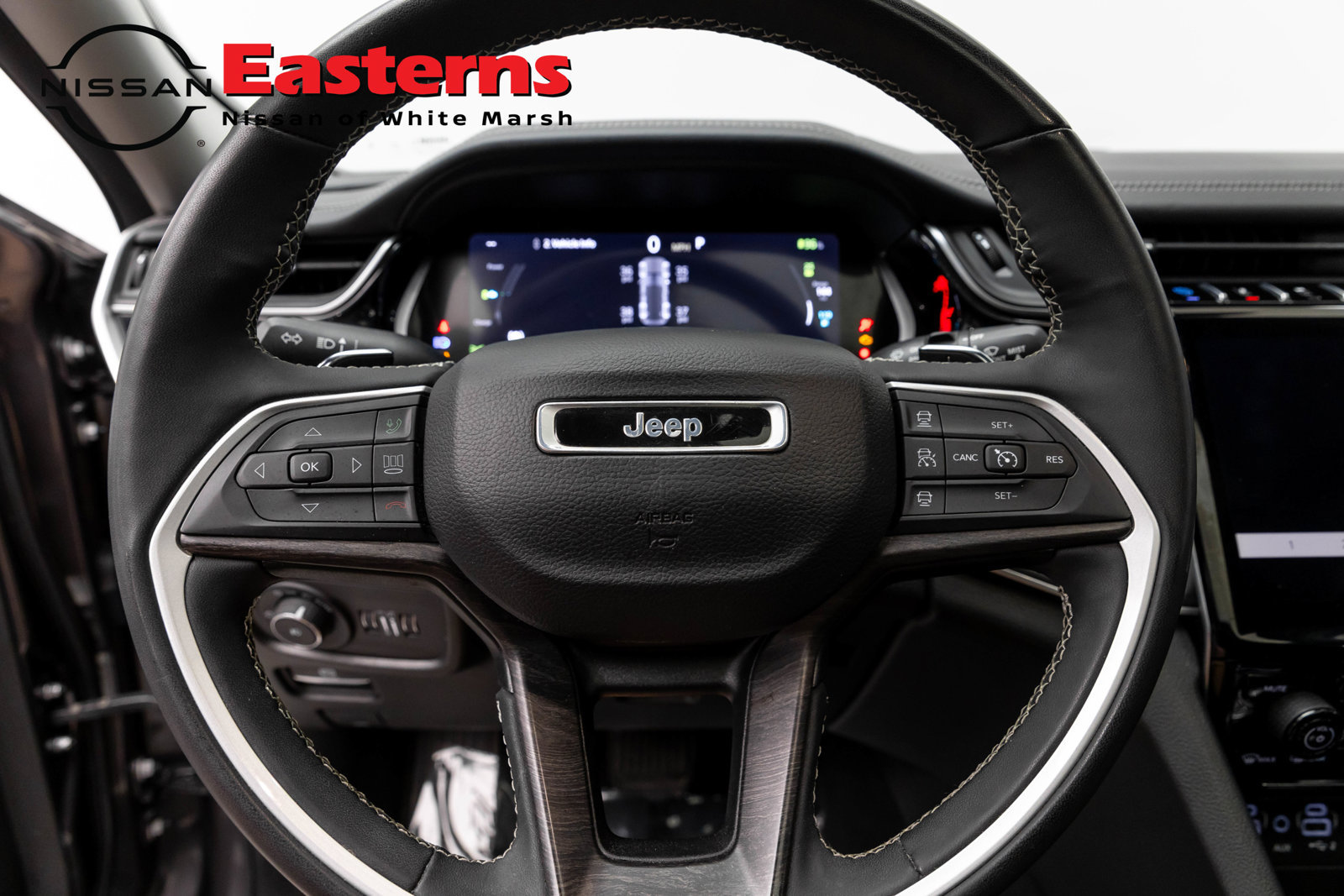 Used 2022 Jeep Grand Cherokee Limited 4xe AWD/4WD image 10