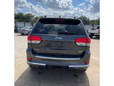 Used 2018 Jeep Grand Cherokee Summit image 13