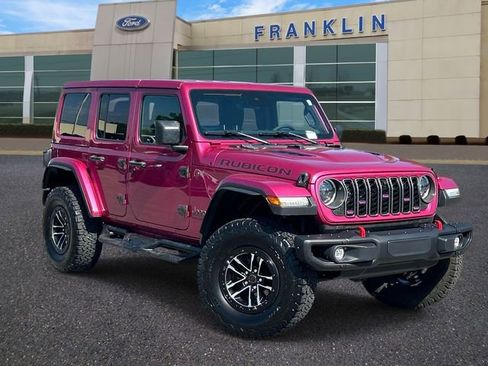 Used 2024 Jeep Wrangler Unlimited Rubicon AWD/4WD image 1