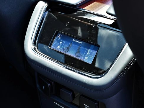 Used 2023 Lincoln Navigator Reserve RWD image 15