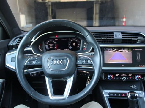Used 2025 Audi Q3 2.0T Premium AWD/4WD image 33