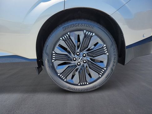 New 2026 Nissan Murano Platinum AWD/4WD image 12