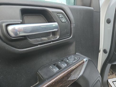 Used 2020 GMC Sierra 1500 SLE w/ SLE Value Package image 10