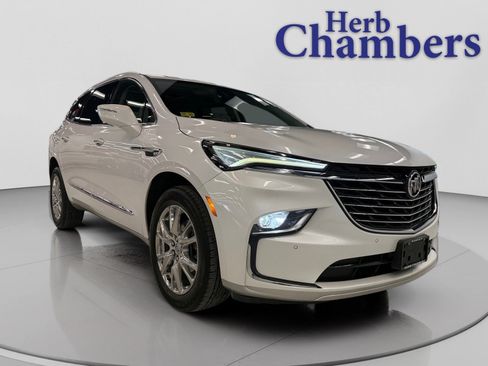 Used 2023 Buick Enclave Essence w/ Experience Buick Package image 1