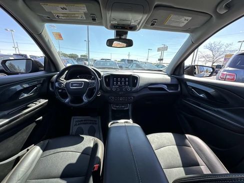 Used 2022 GMC Terrain AT4 w/ LPO, Floor Liner Package AWD/4WD image 13