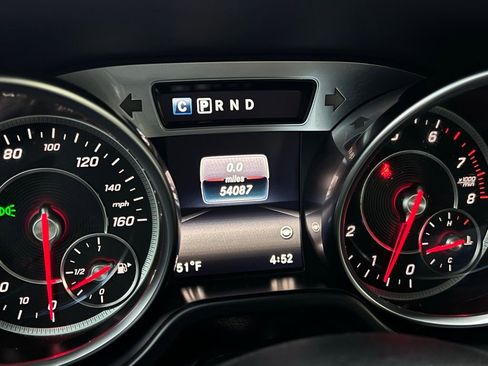 Used 2018 Mercedes-Benz SL 550 image 42