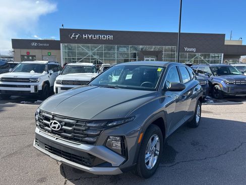 Used 2026 Hyundai Tucson SE image 1