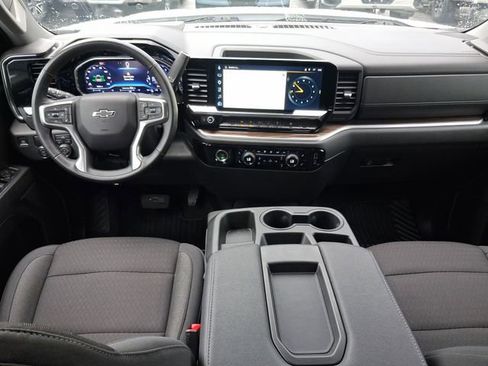 Used 2024 Chevrolet Silverado 1500 RST RWD image 7