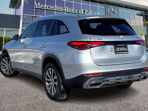 Used 2026 Mercedes-Benz GLC 300 4MATIC image 2