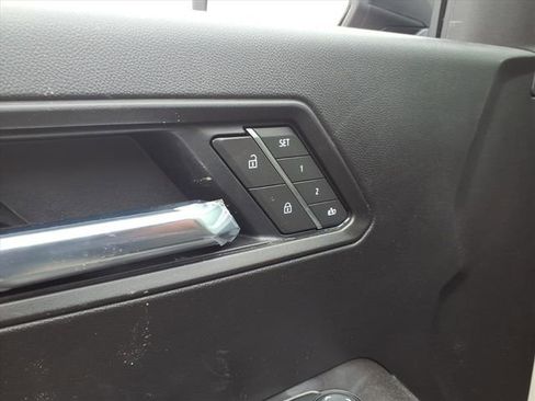 New 2026 Chevrolet Colorado ZR2 w/ Technology Package image 17