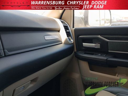 Used 2022 RAM 2500 Big Horn w/ Level C Equiment Group AWD/4WD image 25
