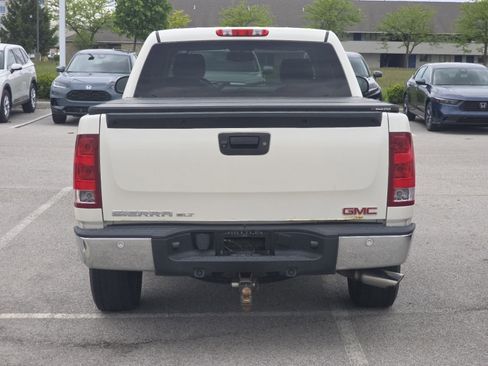 Used 2013 GMC Sierra 1500 SLT w/ SLT White Diamond Edition AWD/4WD image 7