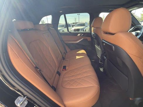 Used 2024 BMW X5 xDrive40i w/ Premium Package AWD/4WD image 27