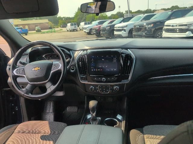 Used 2022 Chevrolet Traverse LT FWD image 45