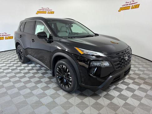 New 2026 Nissan Rogue Dark Armor FWD image 8