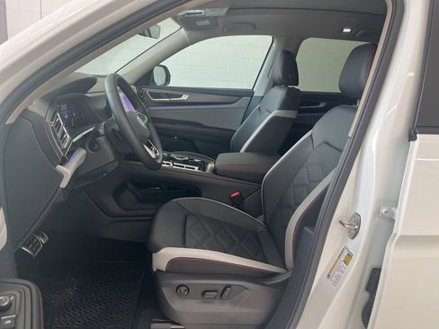 New 2026 Volkswagen Atlas Peak Edition AWD/4WD image 15