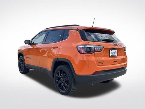 New 2026 Jeep Compass Latitude AWD/4WD image 5