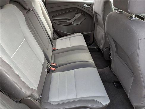 Used 2015 Ford Escape SE w/ Equipment Group 201A image 18