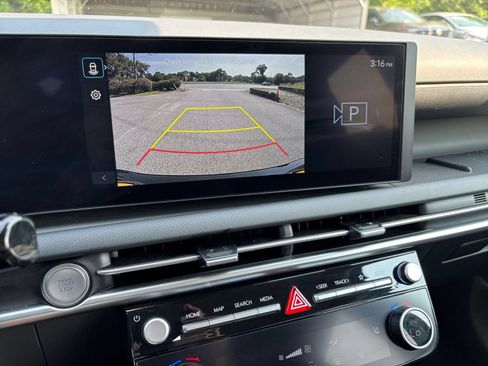 Used 2026 Hyundai Tucson SEL FWD image 17