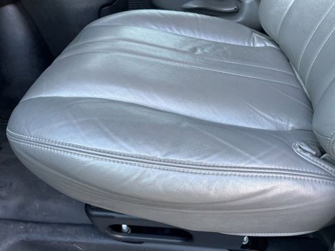 Used 2016 Chevrolet Express 2500 LS image 24