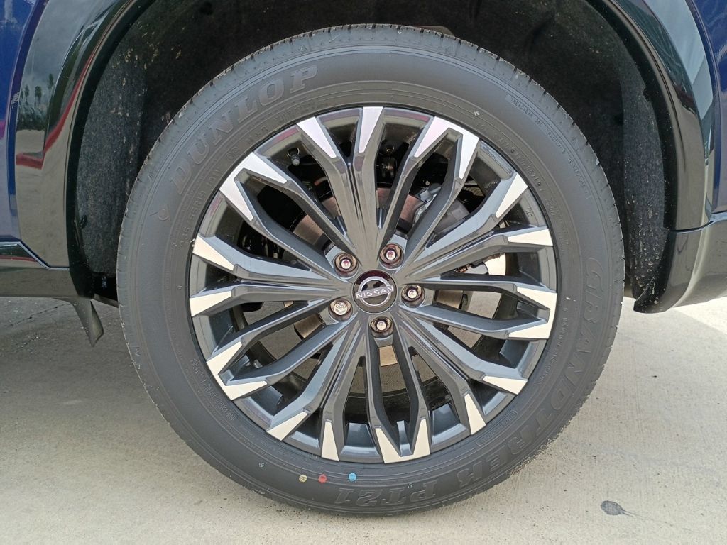 New 2026 Nissan Rogue Platinum w/ Platinum Premium Package AWD/4WD image 32