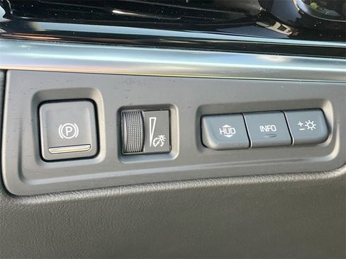 New 2025 Cadillac XT6 Premium Luxury w/ Technology Package image 10