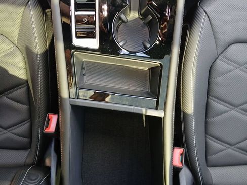 New 2026 Volkswagen Atlas Cross Sport SE AWD/4WD image 25
