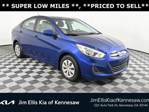 Used 2016 Hyundai Accent SE image 1