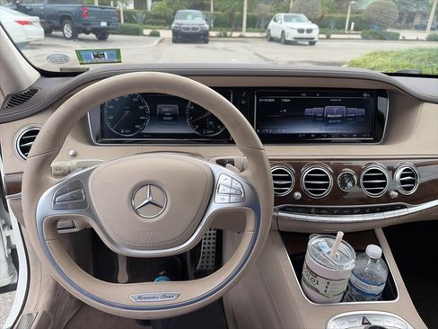 Used 2017 Mercedes-Benz S 550 Sedan image 7