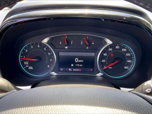 Used 2020 Chevrolet Traverse LT image 20