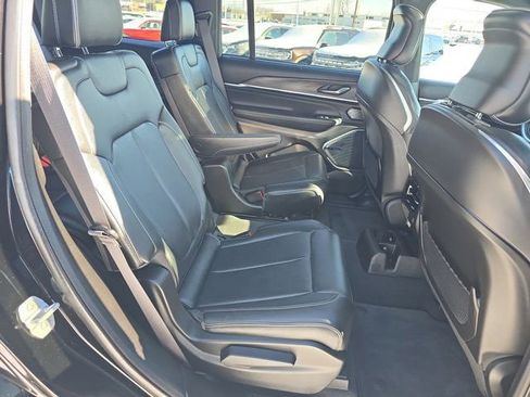 Used 2022 Jeep Grand Cherokee L Overland w/ Luxury Tech Group IV image 22