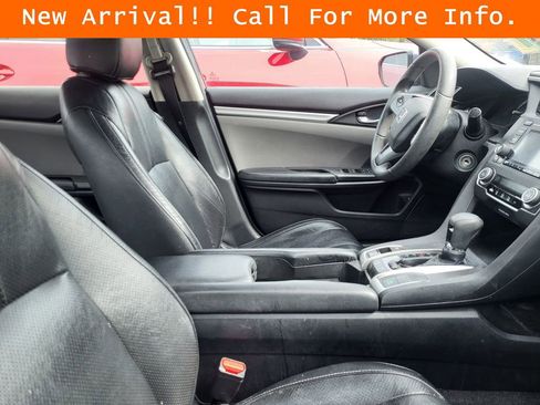 Used 2017 Honda Civic LX image 9