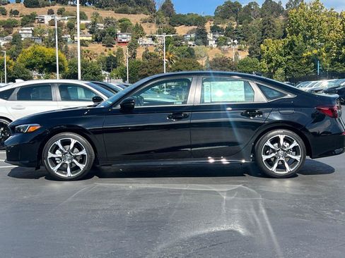 Certified 2026 Honda Civic Sport Touring image 6