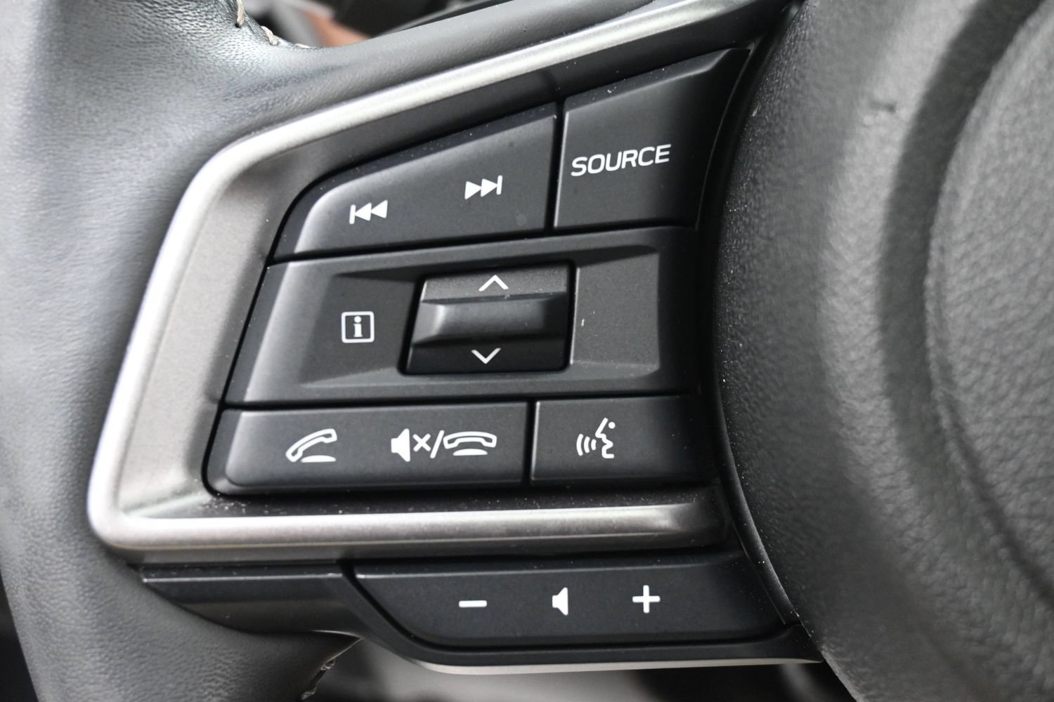 Certified 2024 Subaru Legacy Touring XT AWD/4WD image 24