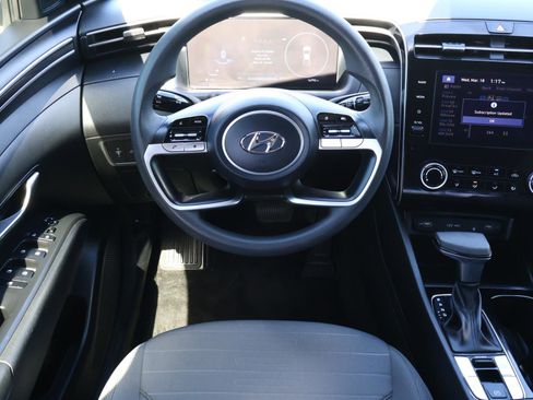 Used 2023 Hyundai Santa Cruz SEL w/ Activity Package image 11