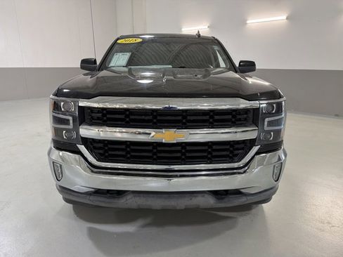 Used 2018 Chevrolet Silverado 1500 LT w/ All Star Edition AWD/4WD image 2